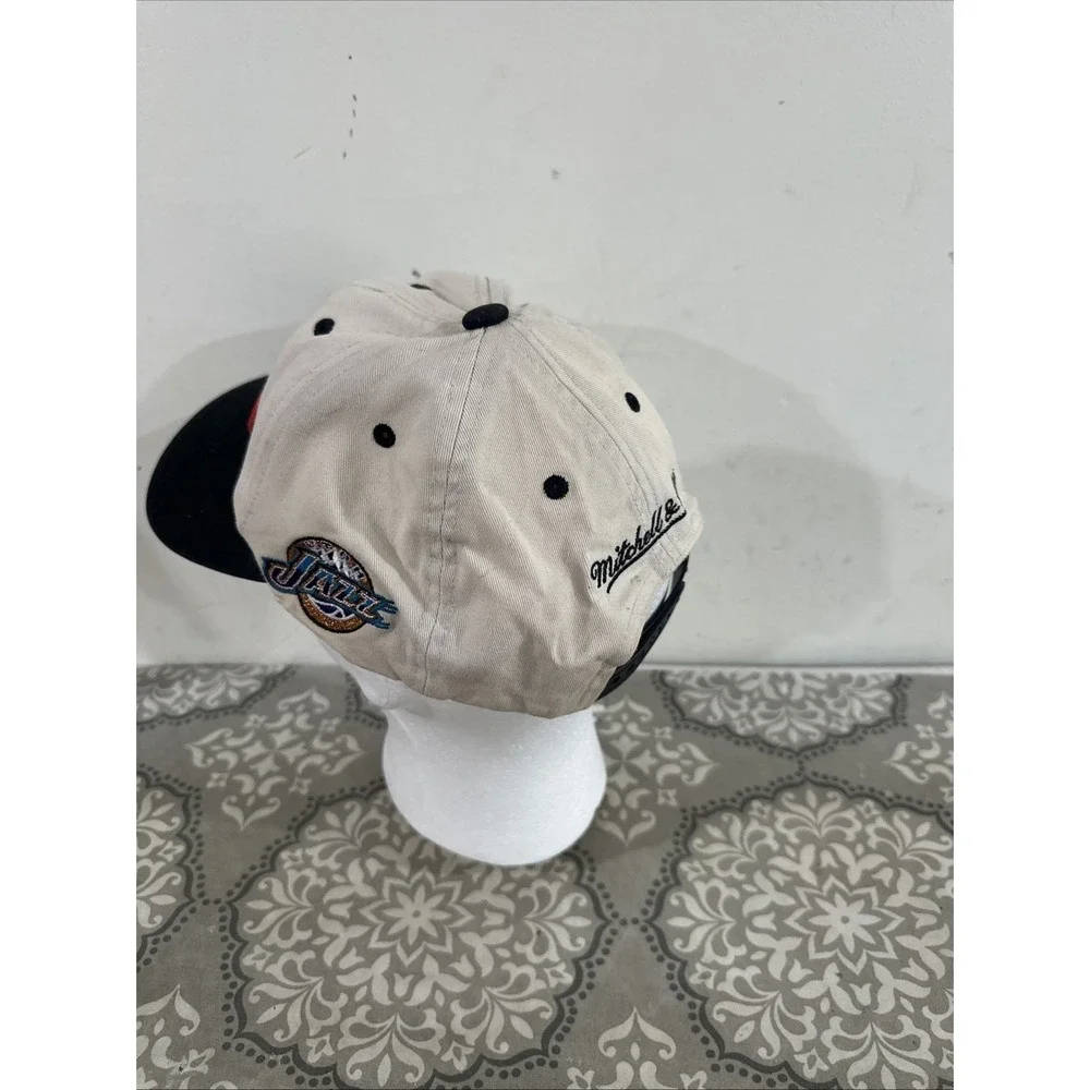 1998 NBA Finals Bulls vs Jazz Mitchell And Ness Adjustable Snapback Cap Hat